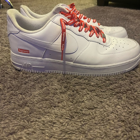 Supreme Air Force 1s - Picture 1 of 6
